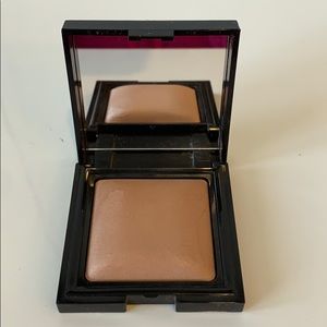 Laura Mercier CandleGlow Sheer Perfecting Powder